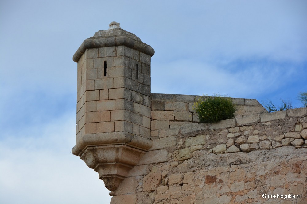 Крепость Санта-Барбара в Аликанте