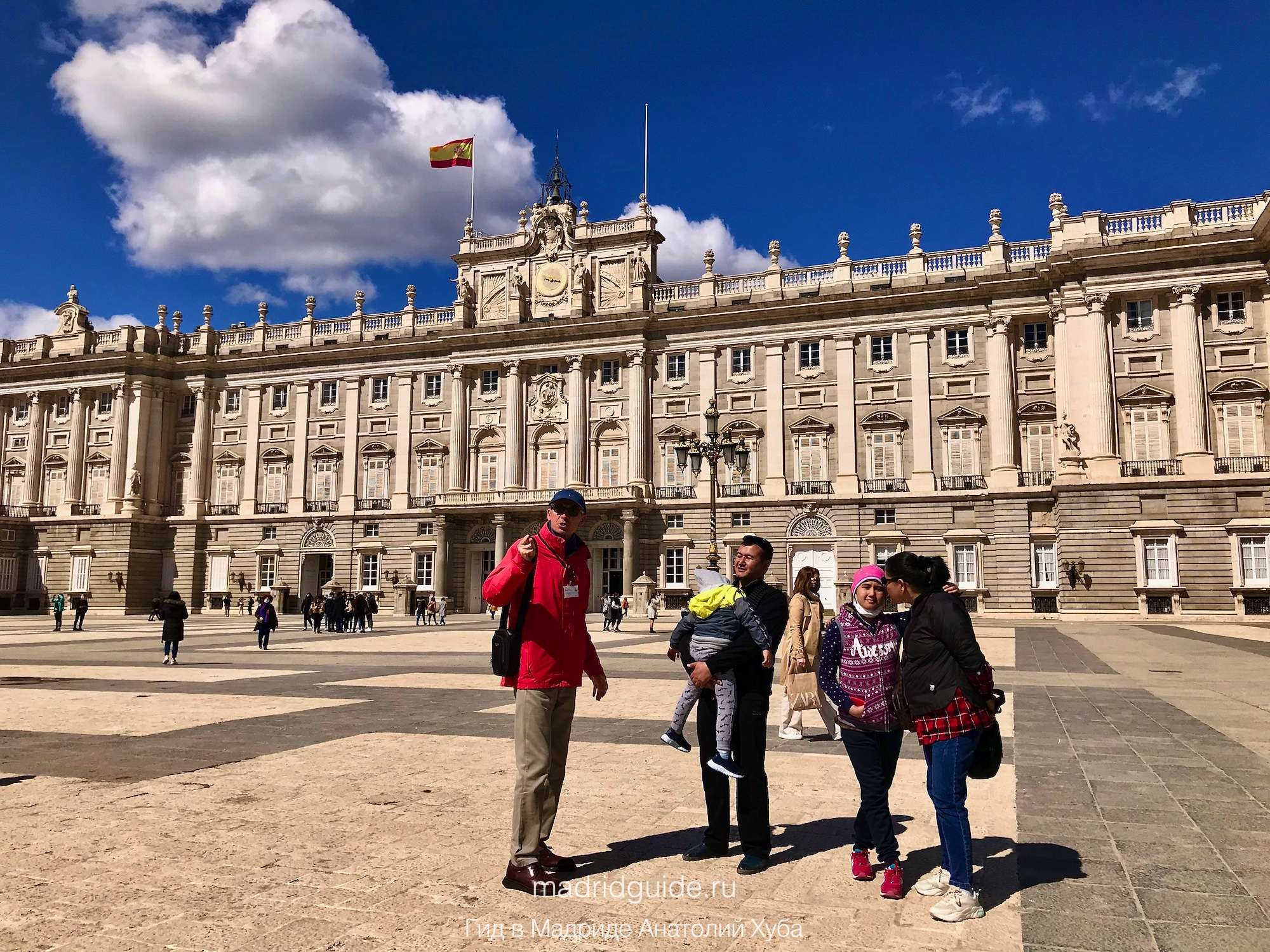 Гид в Мадриде - экскурсия в Королевский дворец